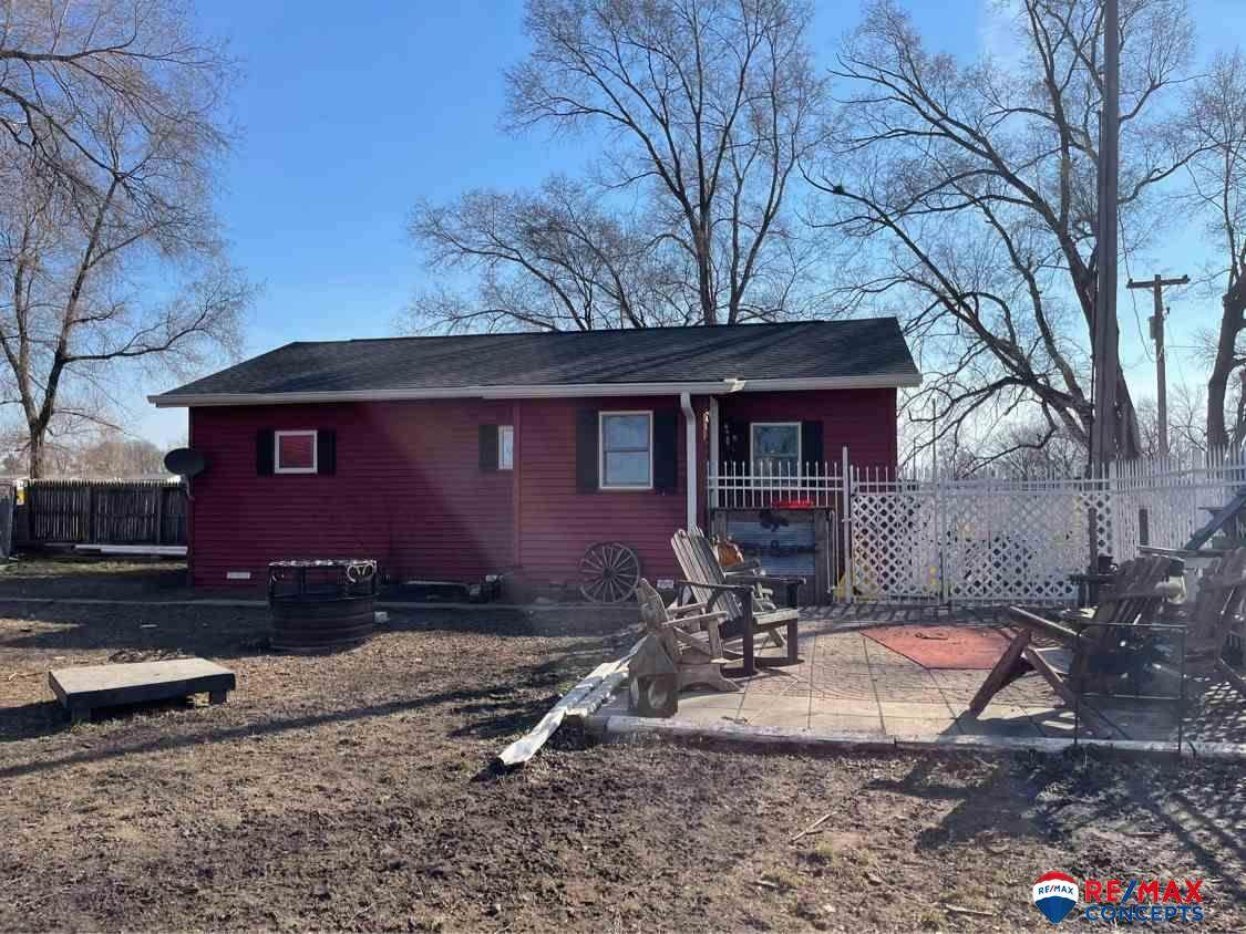 2354 Reynolds Street - Photo 1