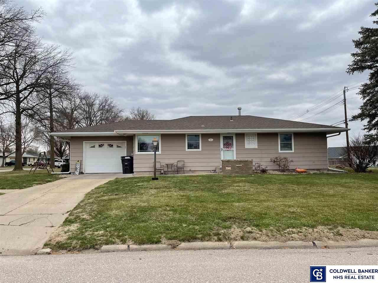 1 Edison Avenue - Photo 1