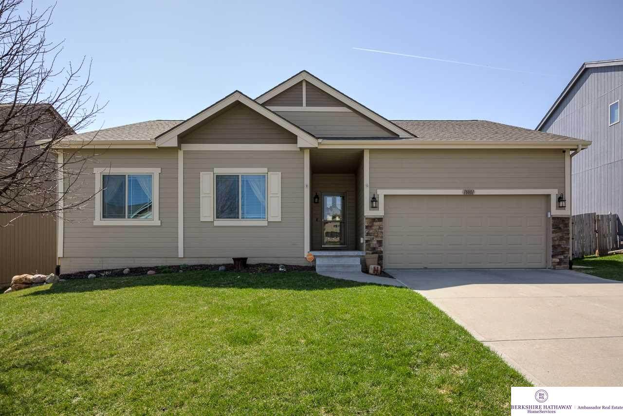 18801 Birchwood Avenue - Photo 1