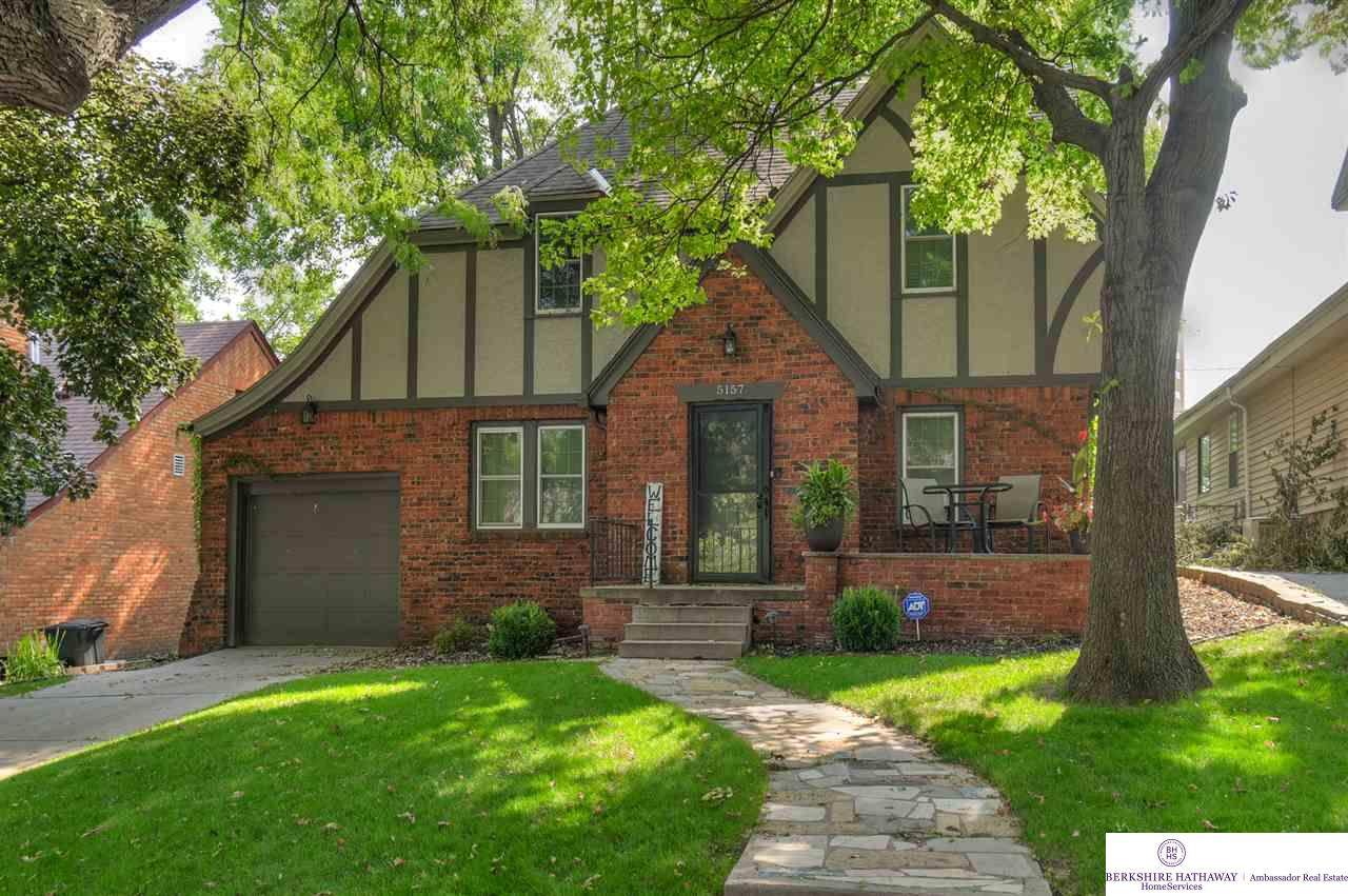 5157 Jones Street - Photo 1