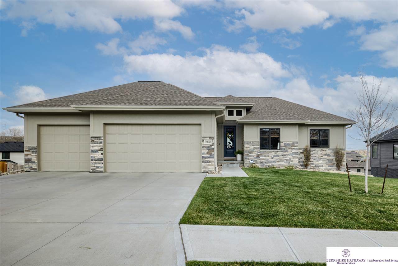 2431 188 Street - Photo 1