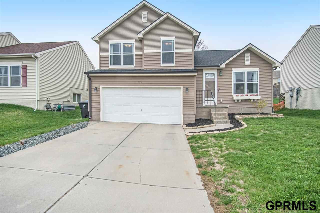 7006 88 Avenue - Photo 1