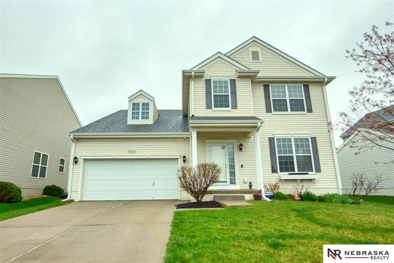 7939 152nd Avenue - Photo 1
