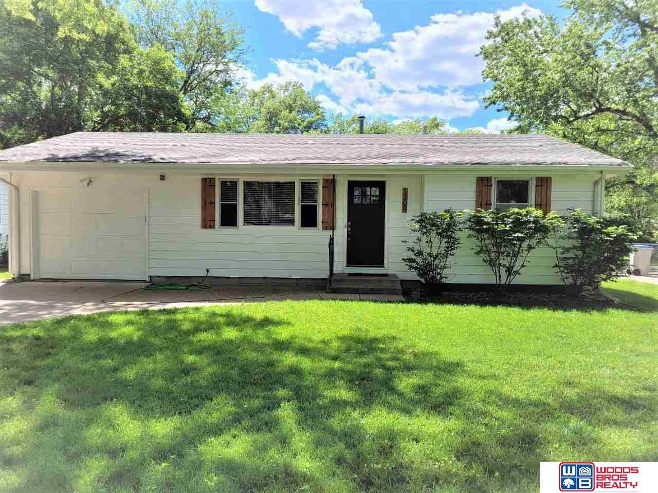 1309 Sunrise Drive - Photo 1
