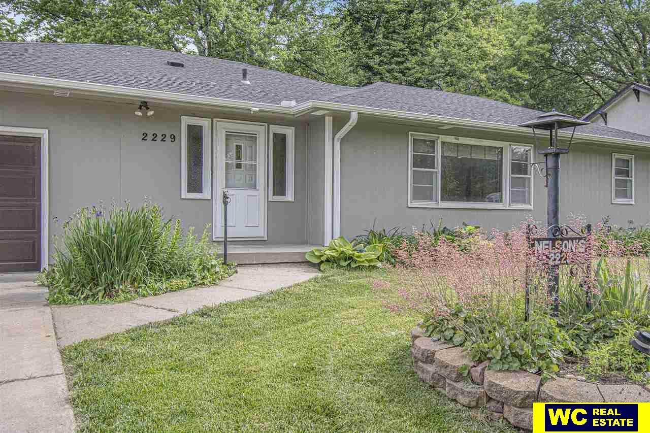 2229 Grant Street - Photo 1