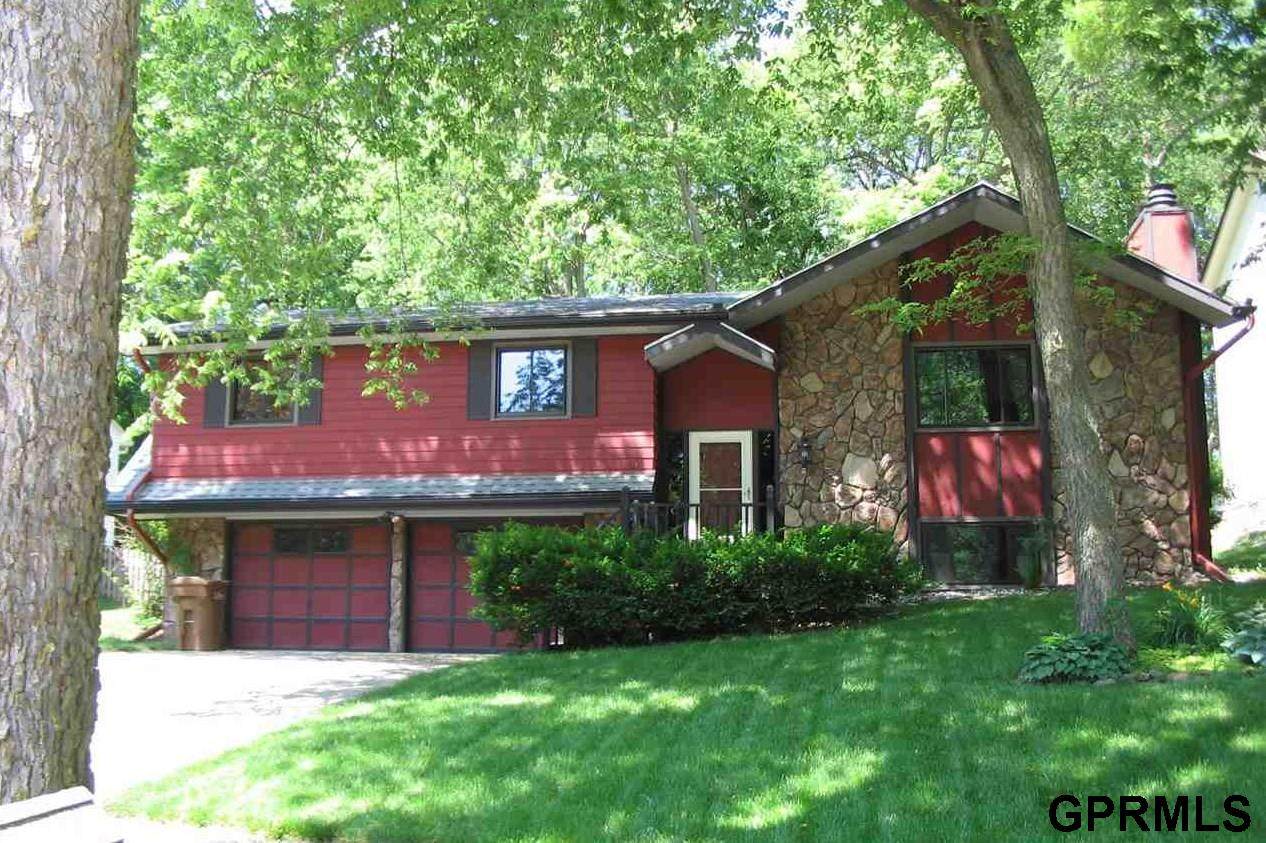 11808 Hunter's Cove - Photo 1