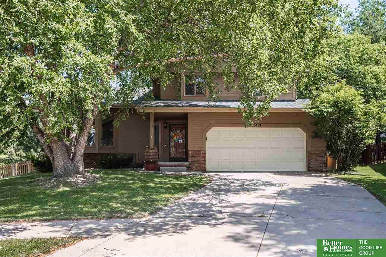 6121 167th Circle - Photo 1