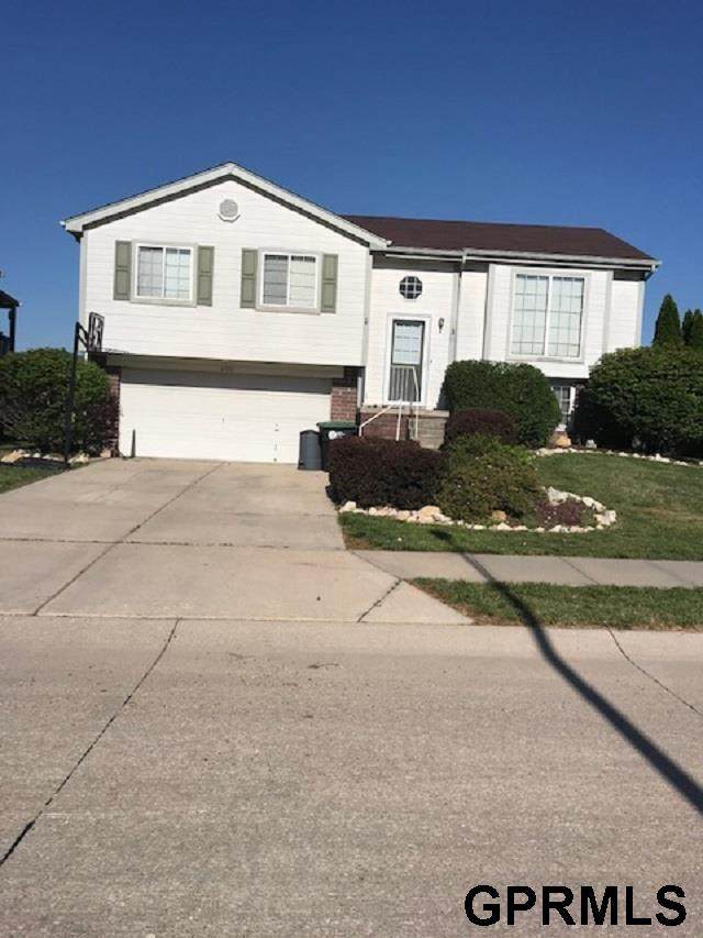 6426 164th Avenue - Photo 1