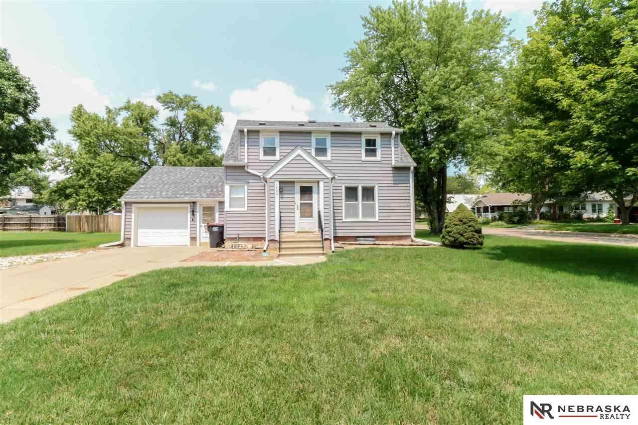 1422 Garfield Street - Photo 1