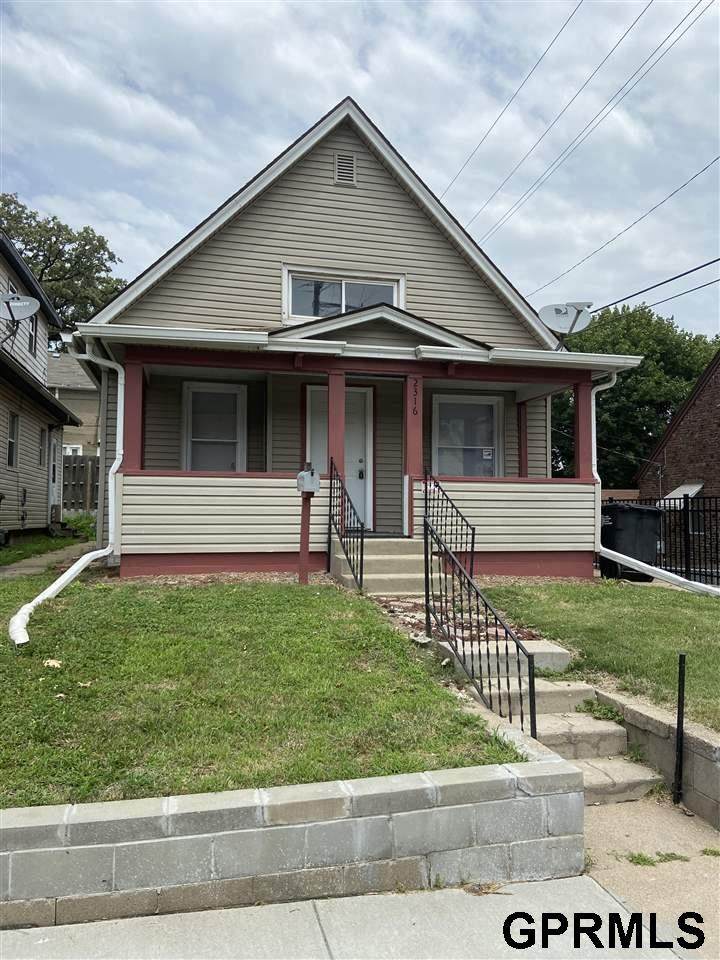 2316 F Street - Photo 1
