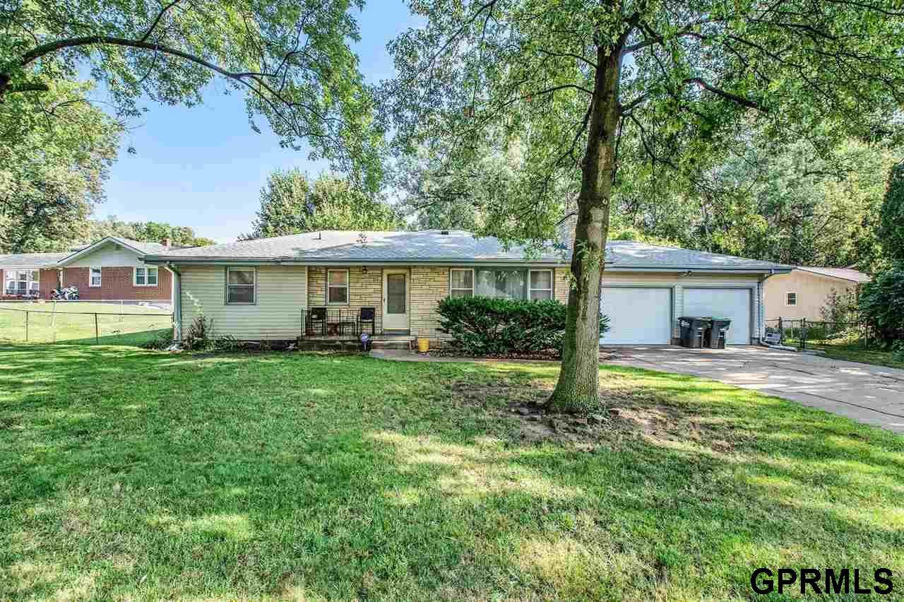 5636 Ellison Avenue - Photo 1