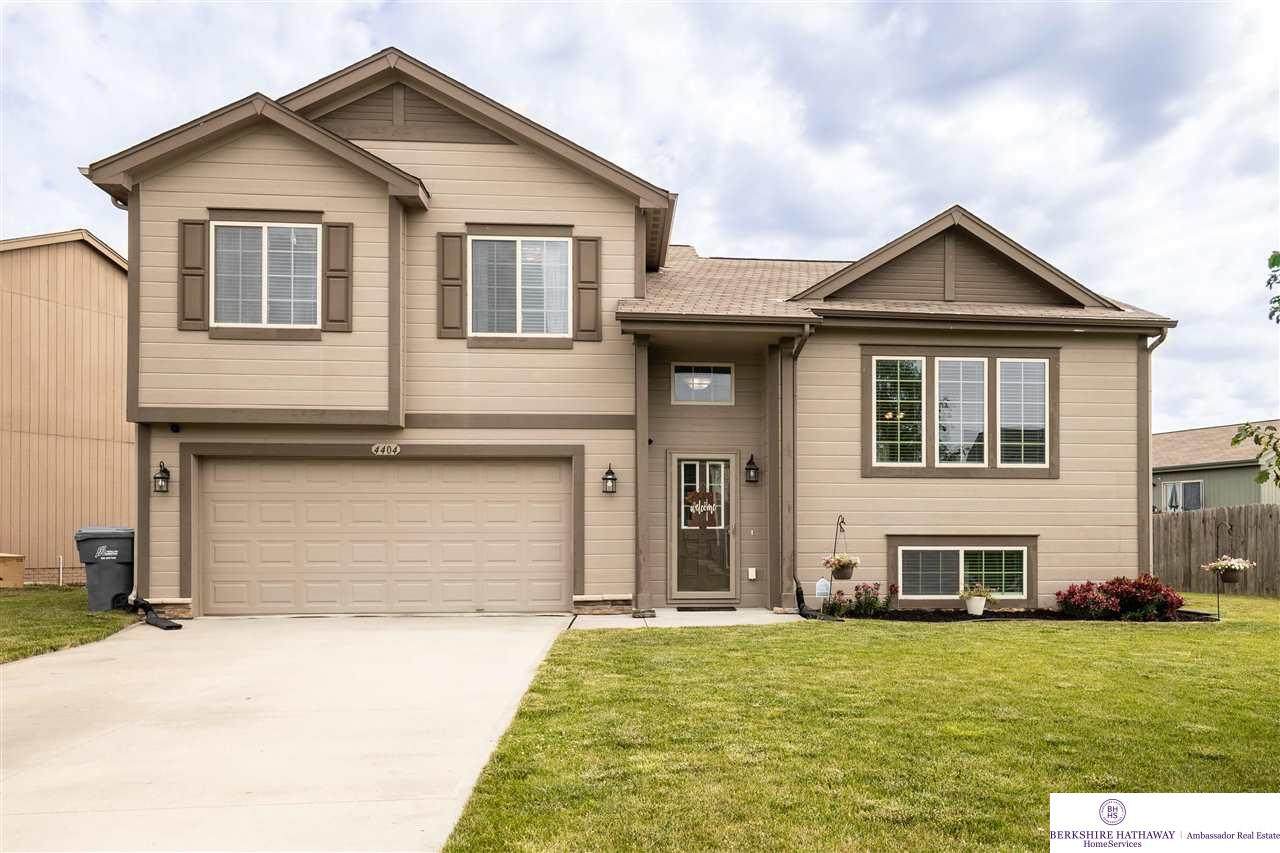 4404 Brook Street - Photo 1