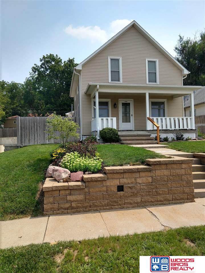 3900 14th Street - Photo 1