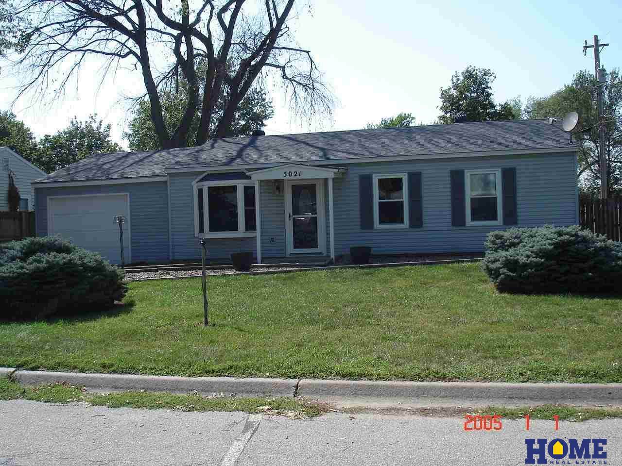 5021 71st Street - Photo 1