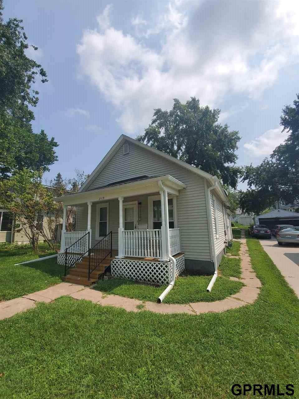 2519 62Nd Street - Photo 1
