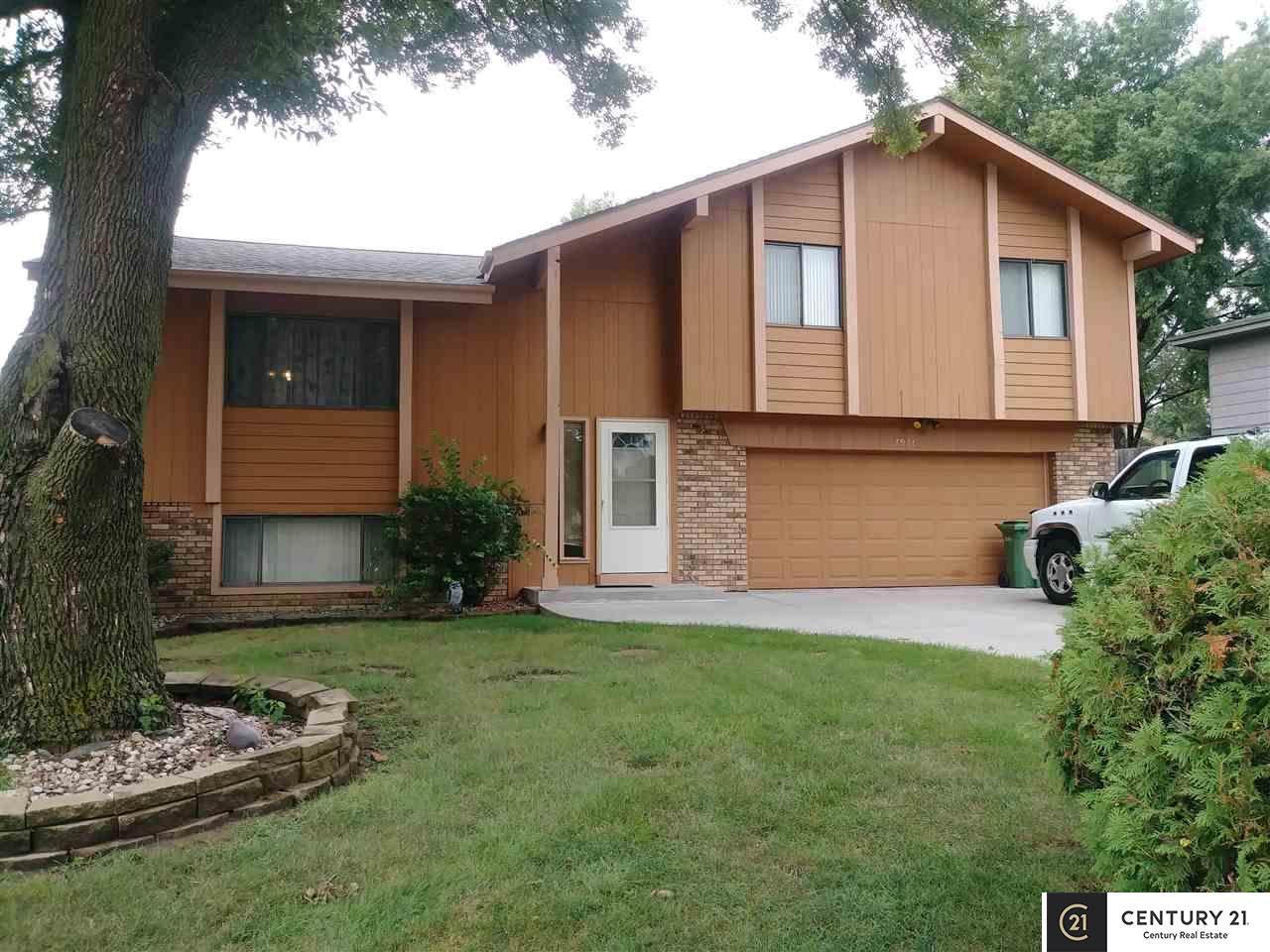 1911 Nottingham Drive - Photo 1