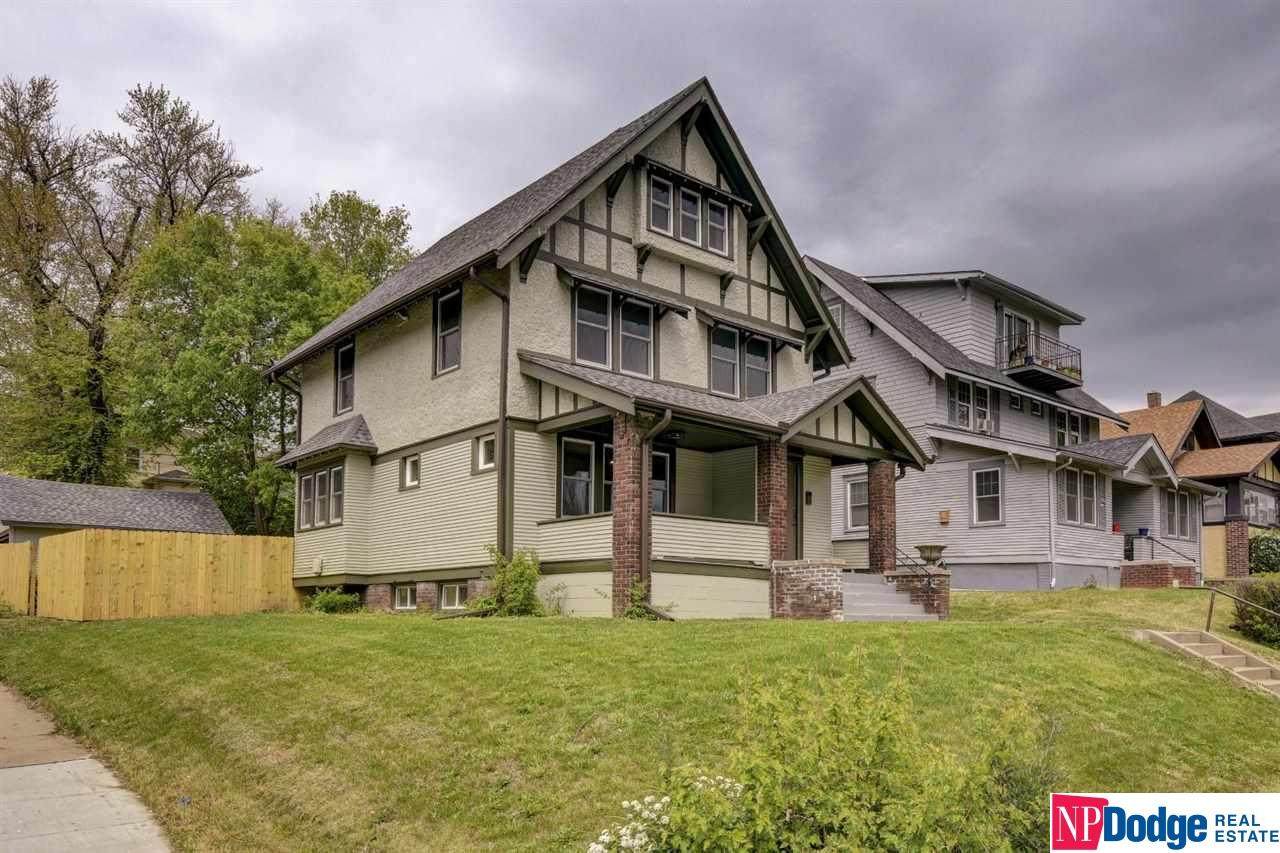3236 Myrtle Avenue - Photo 1
