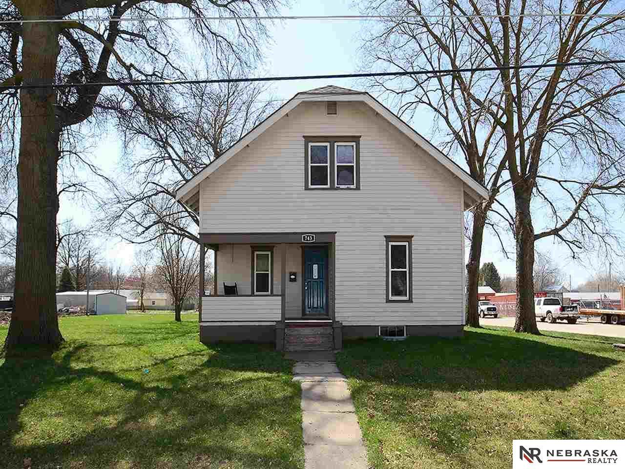 743 11Th Street - Photo 1