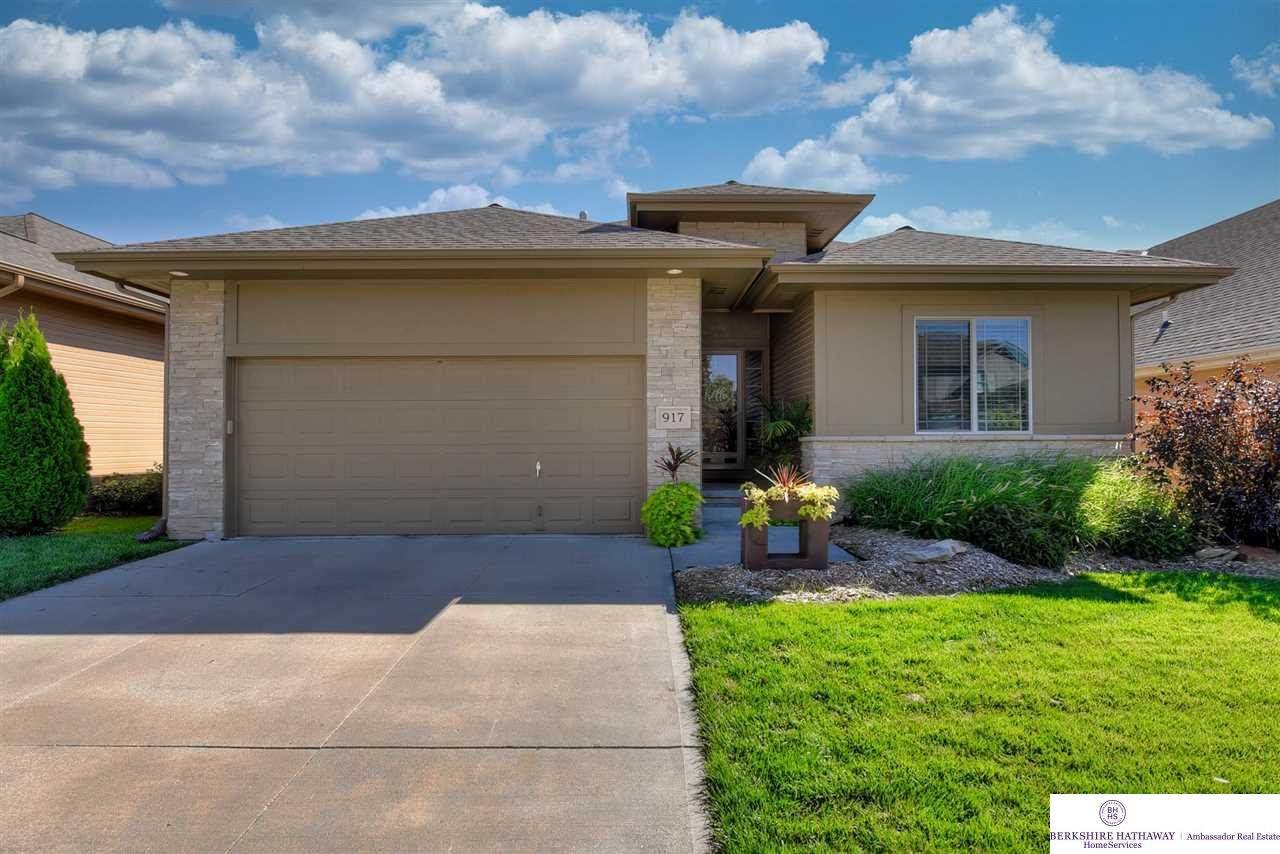 917 188th Terrace - Photo 1