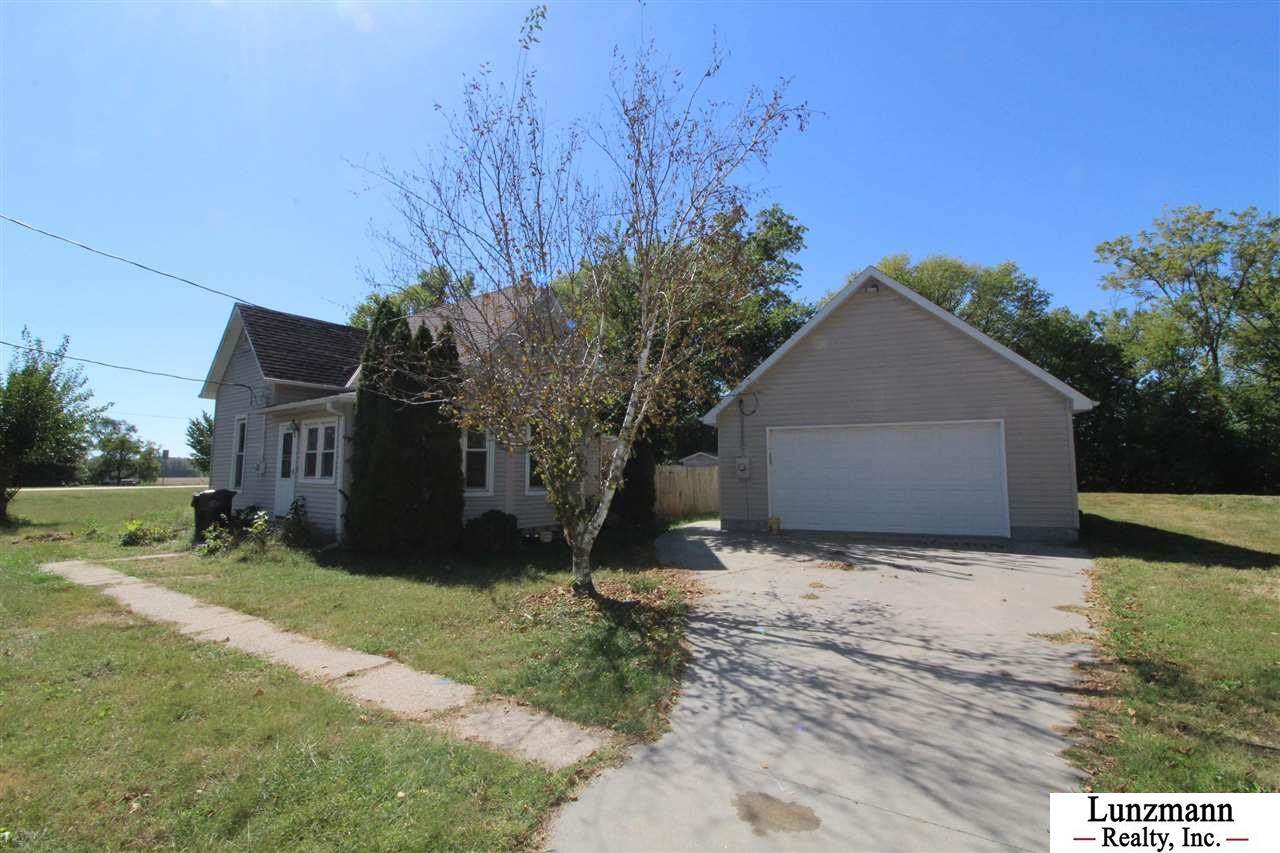 402 Main Street - Photo 1