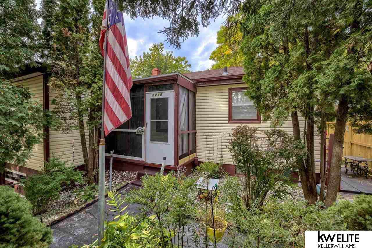 5218 33 Street - Photo 1