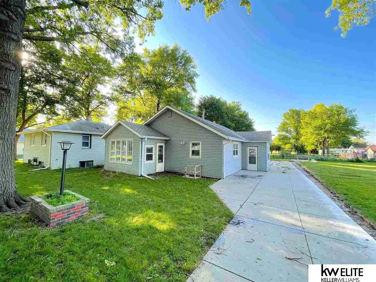 7310 Burlington Avenue - Photo 1