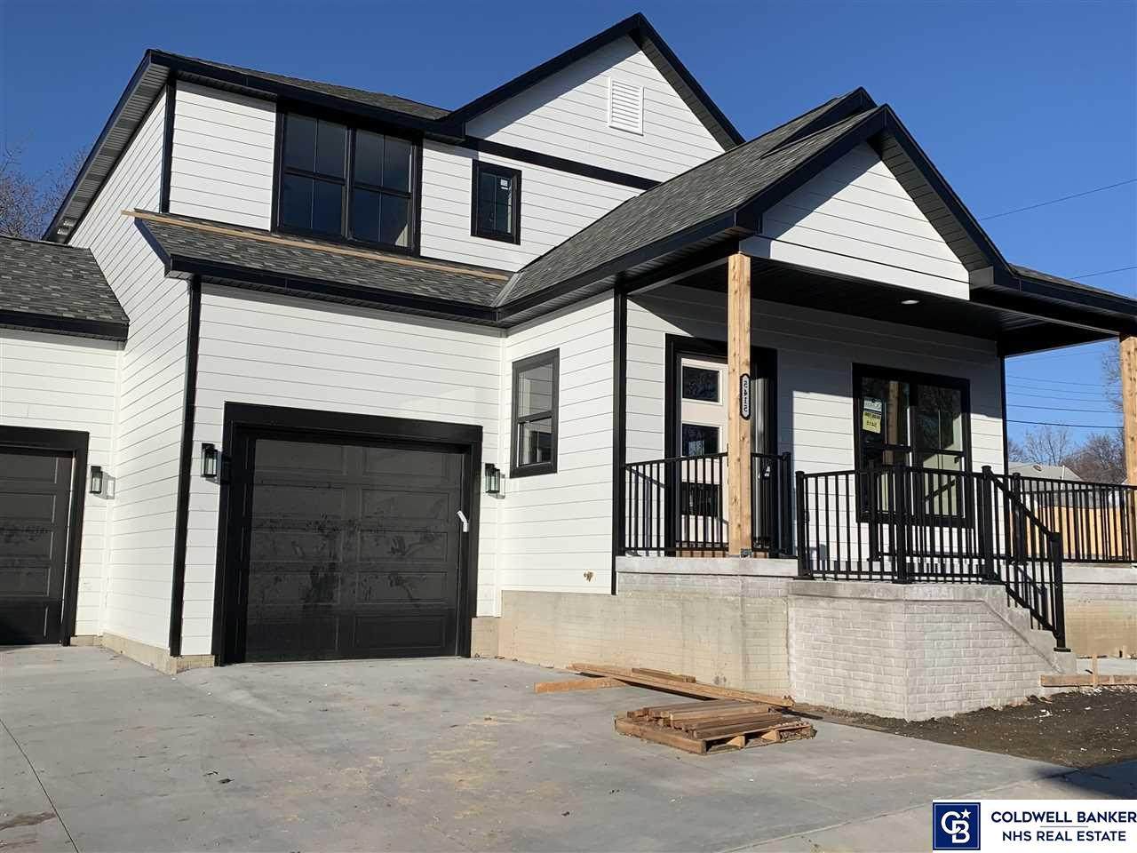 5411 Roose Street - Photo 1
