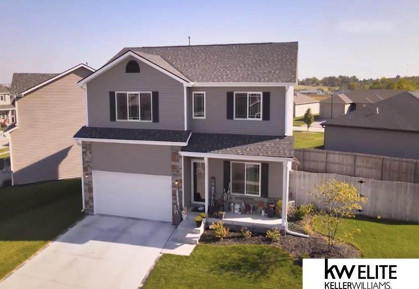 6840 9 Street - Photo 1