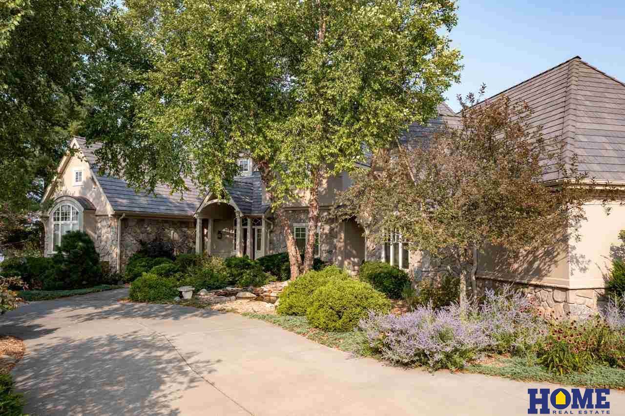 10500 Cromwell Drive - Photo 1