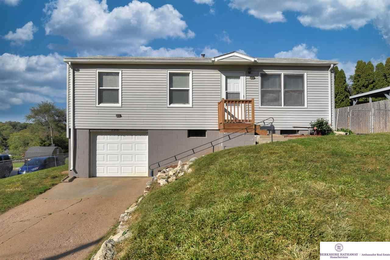 2218 Emiline Street - Photo 1