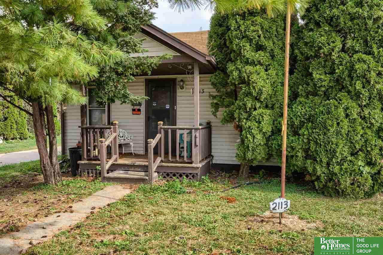 2113 12 Street - Photo 1