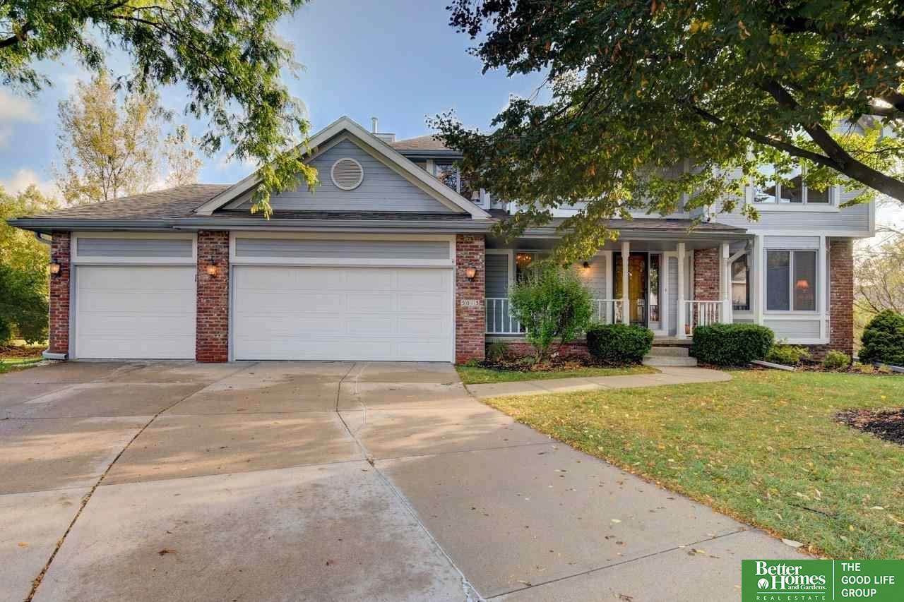 5013 173rd Circle - Photo 1