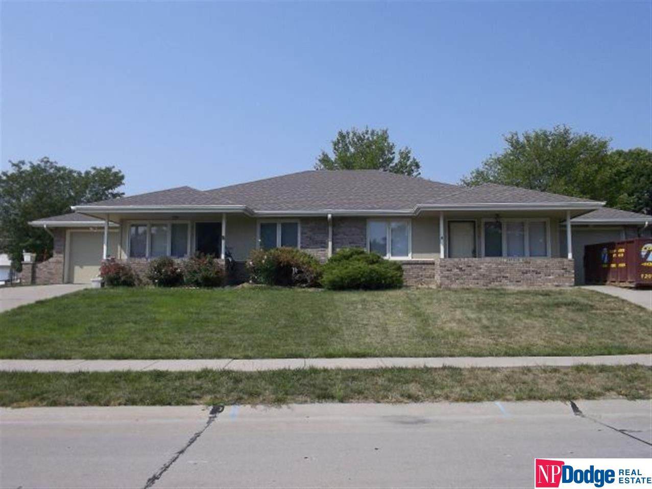 8139 50th Circle - Photo 1