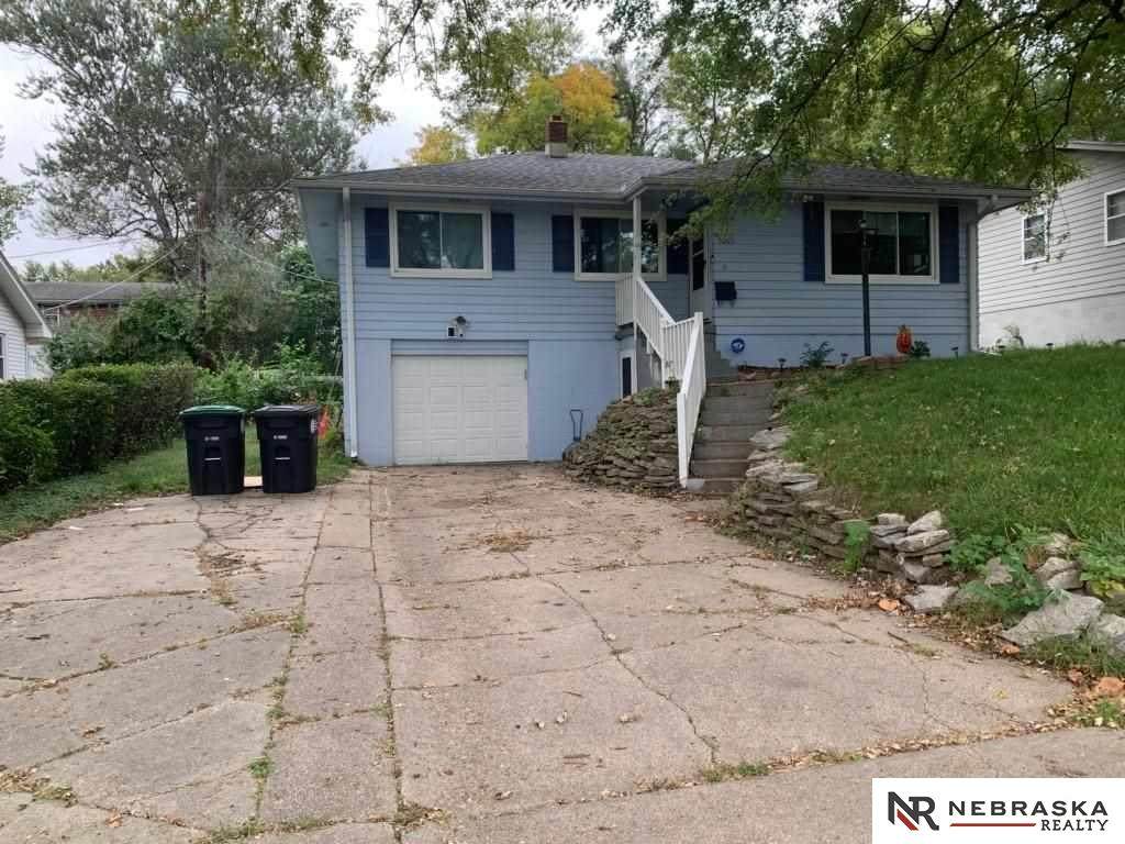 5003 60th Avenue - Photo 1