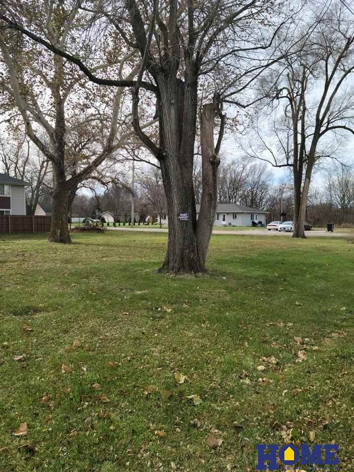505 Oak Street - Photo 1