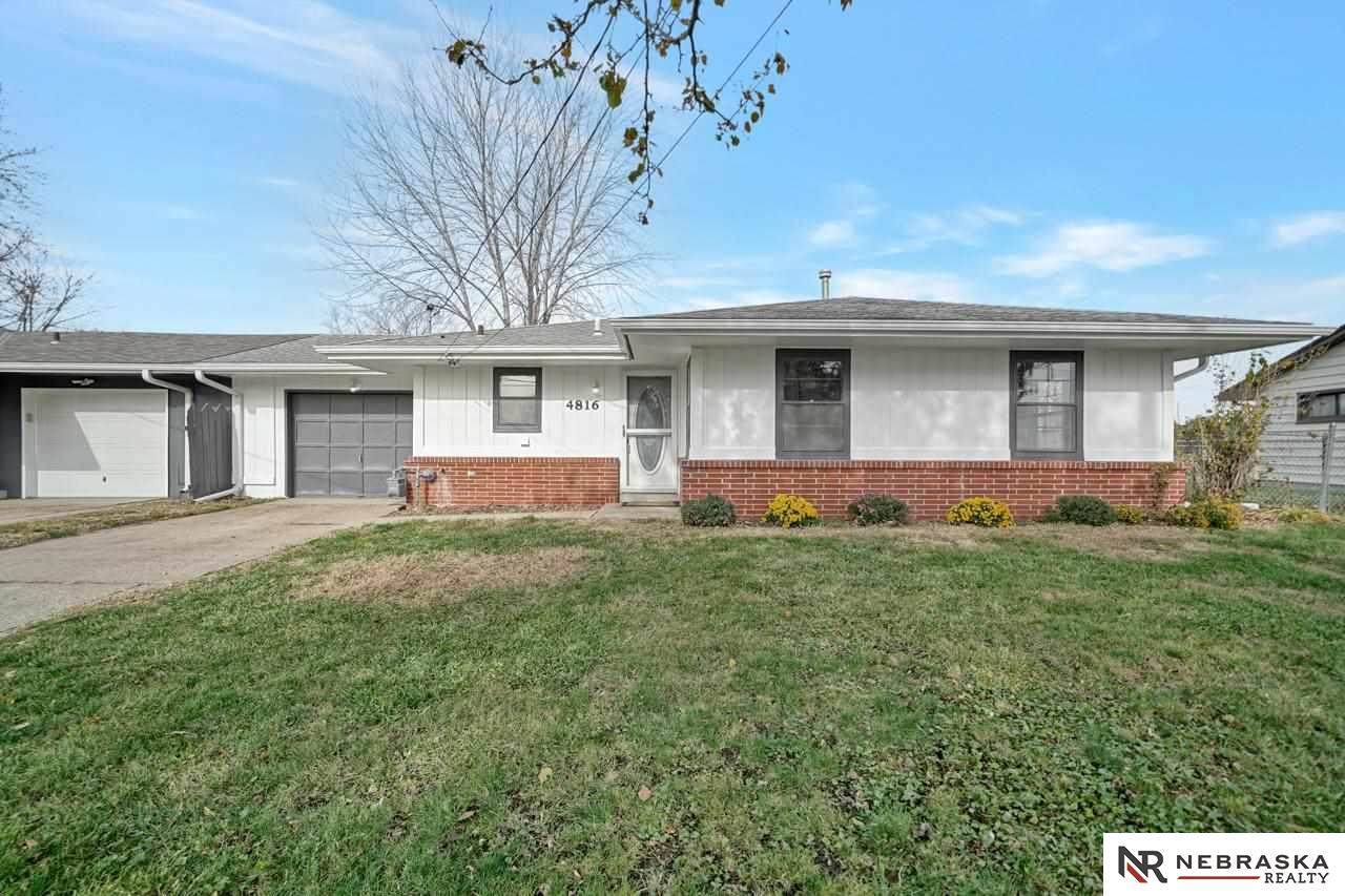 4816 Kingsley Street - Photo 1