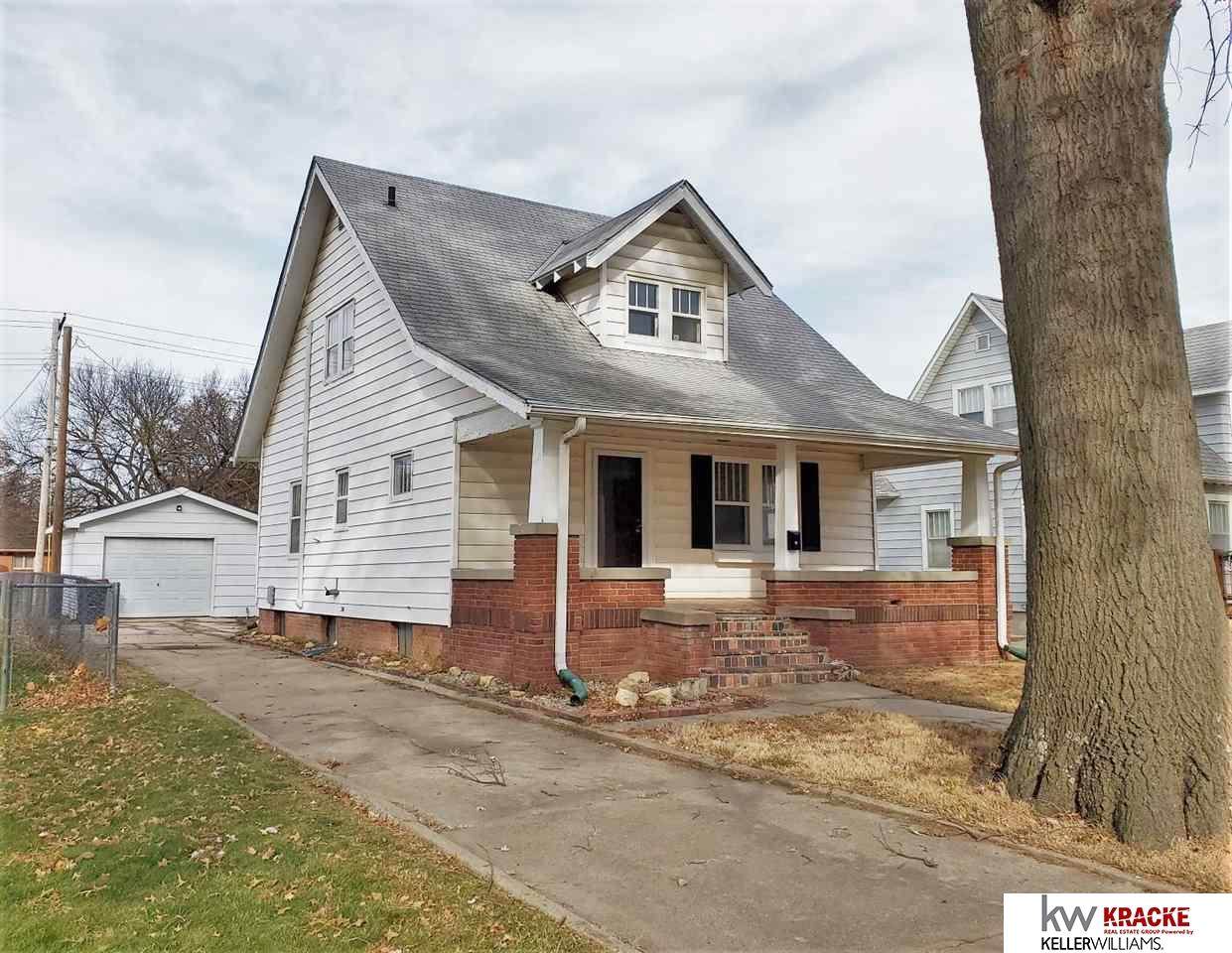 1608 Lincoln Street - Photo 1