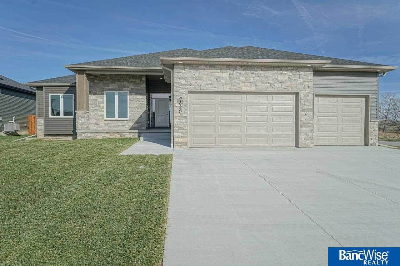9620 Green Valley Lane - Photo 1