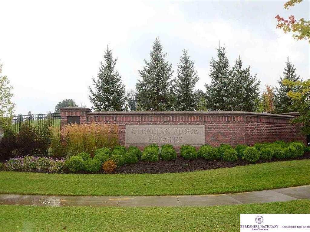 1722 129 Plaza Circle - Photo 1