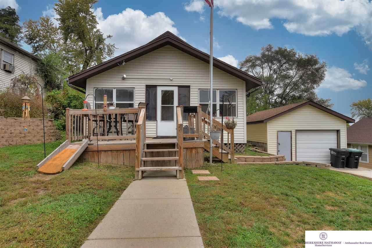 3124 Young Street - Photo 1