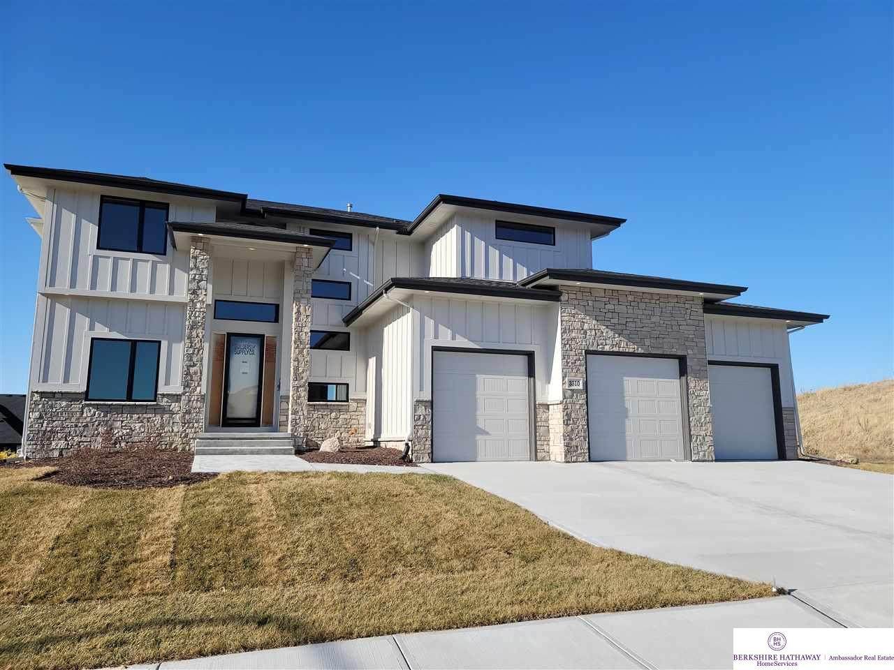 3307 177th Street - Photo 1