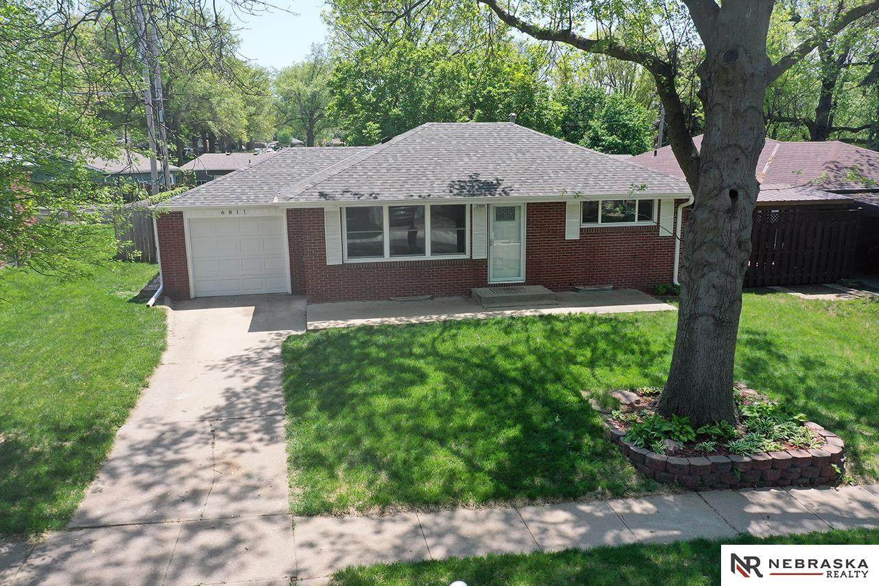 6811 Willow Avenue - Photo 1