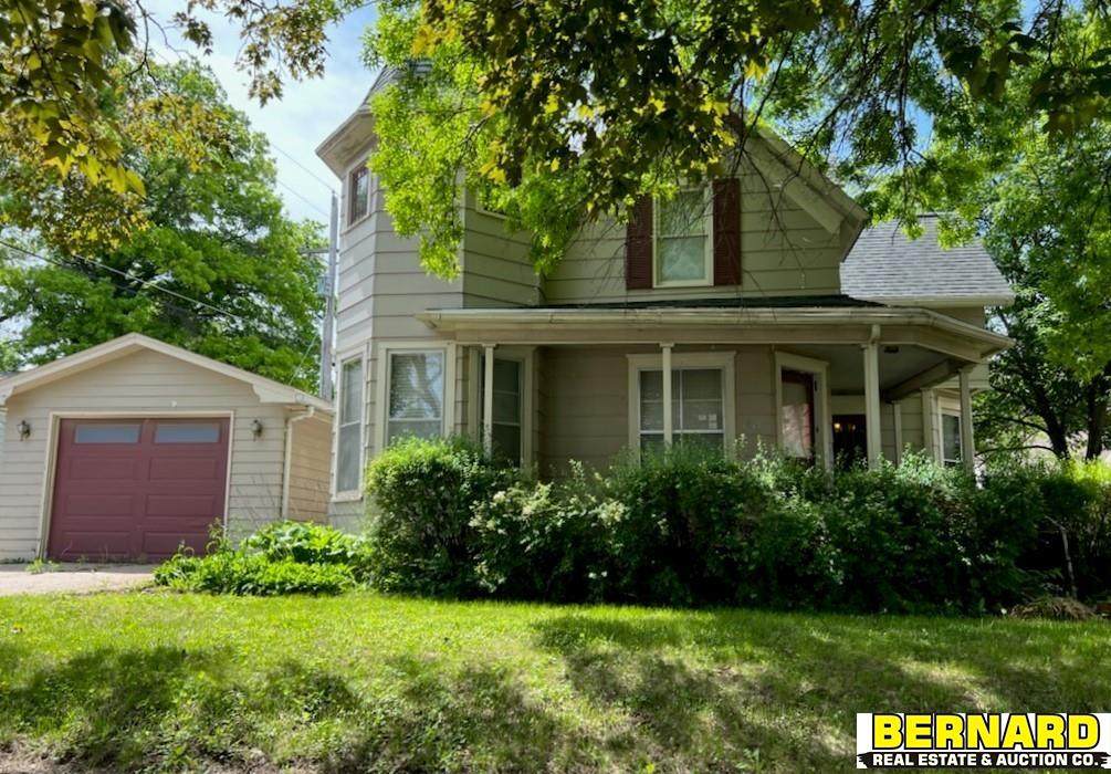 1419 17th Street - Photo 1