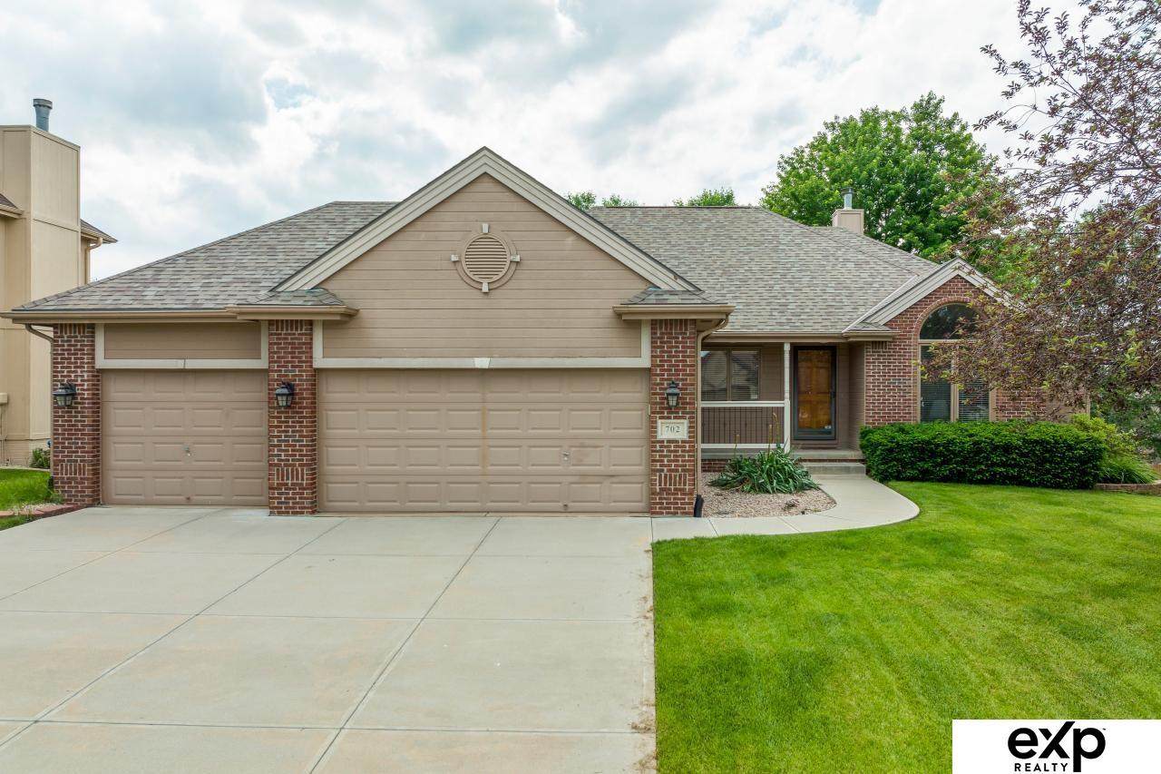 702 Fall Creek Road - Photo 1