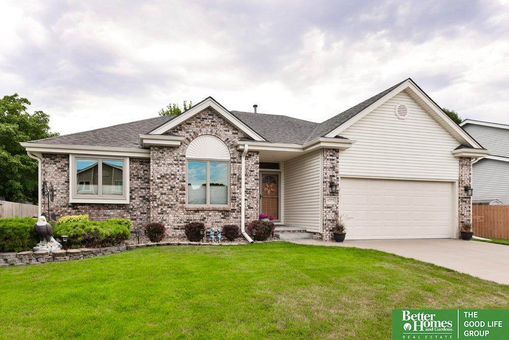4259 149 Street - Photo 1