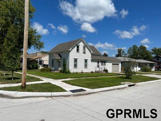 1501 Elm Street - Photo 1