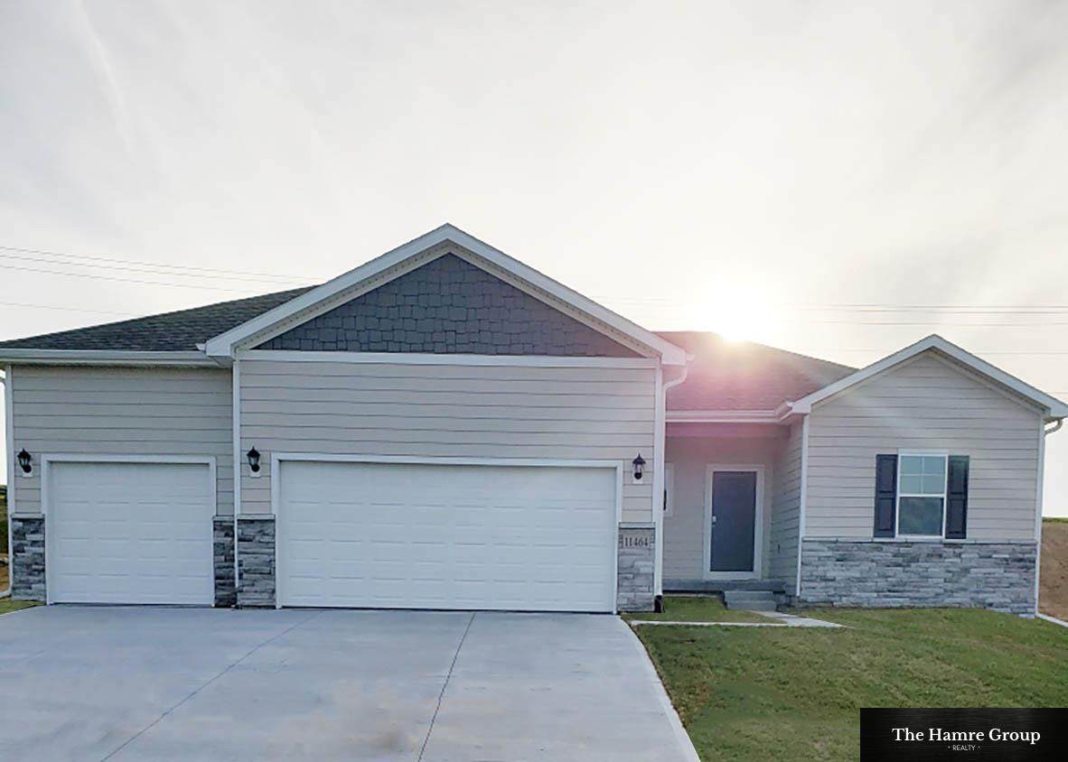 11464 191st Avenue - Photo 1