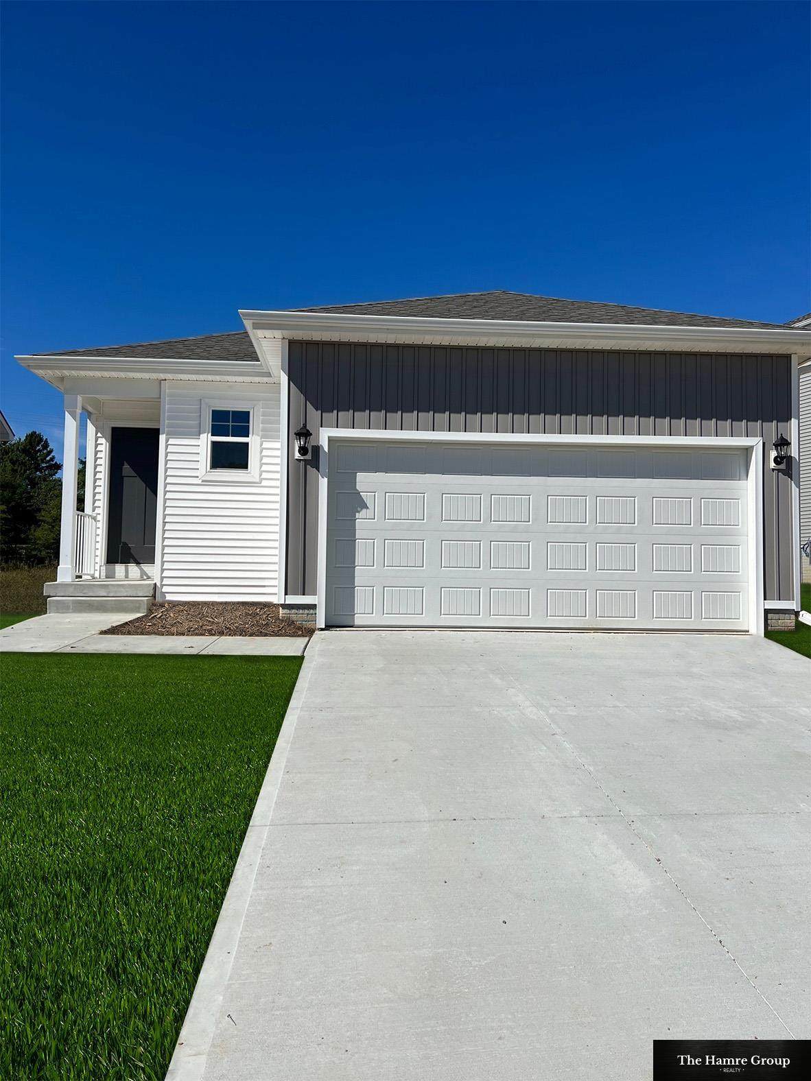 7818 95th Avenue - Photo 1