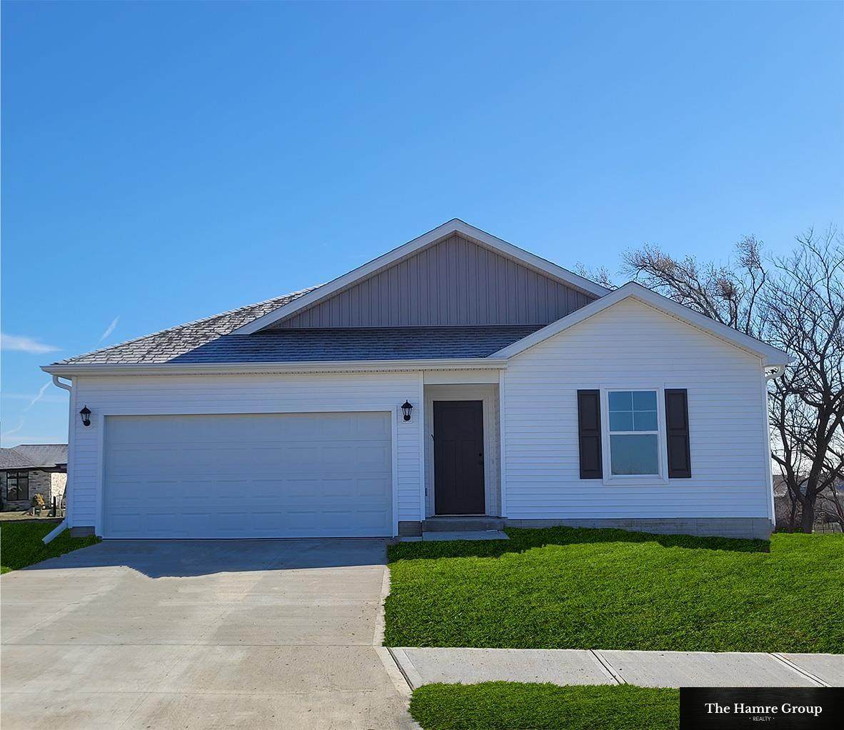 10815 177th Street - Photo 1