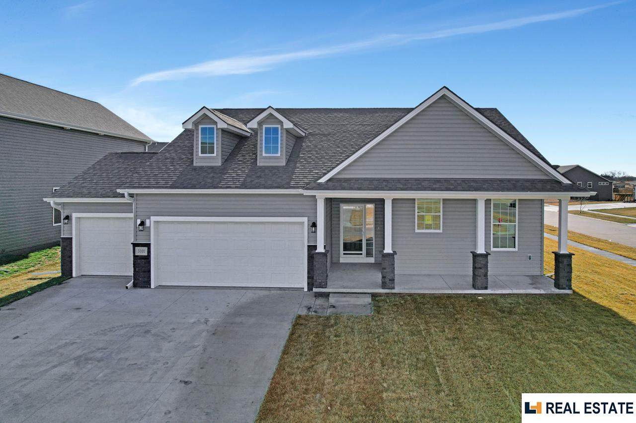 3101 Abbotsford Lane - Photo 1